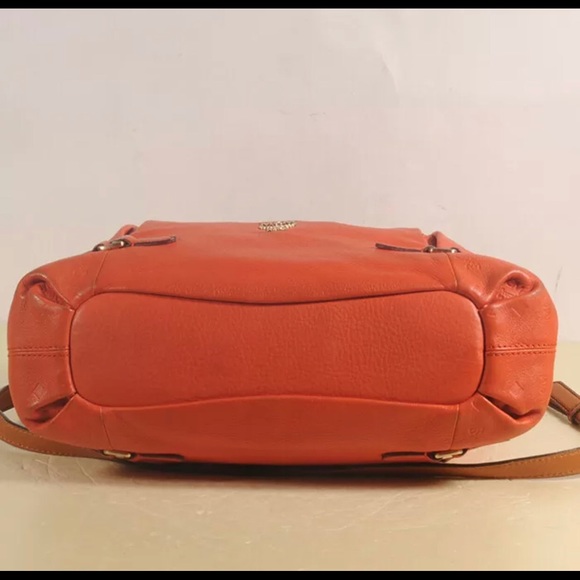 Authentic MCM Leather Cross Shoulder Bag - Picture 5 of 10